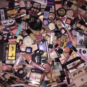 Cosmetics Pallets