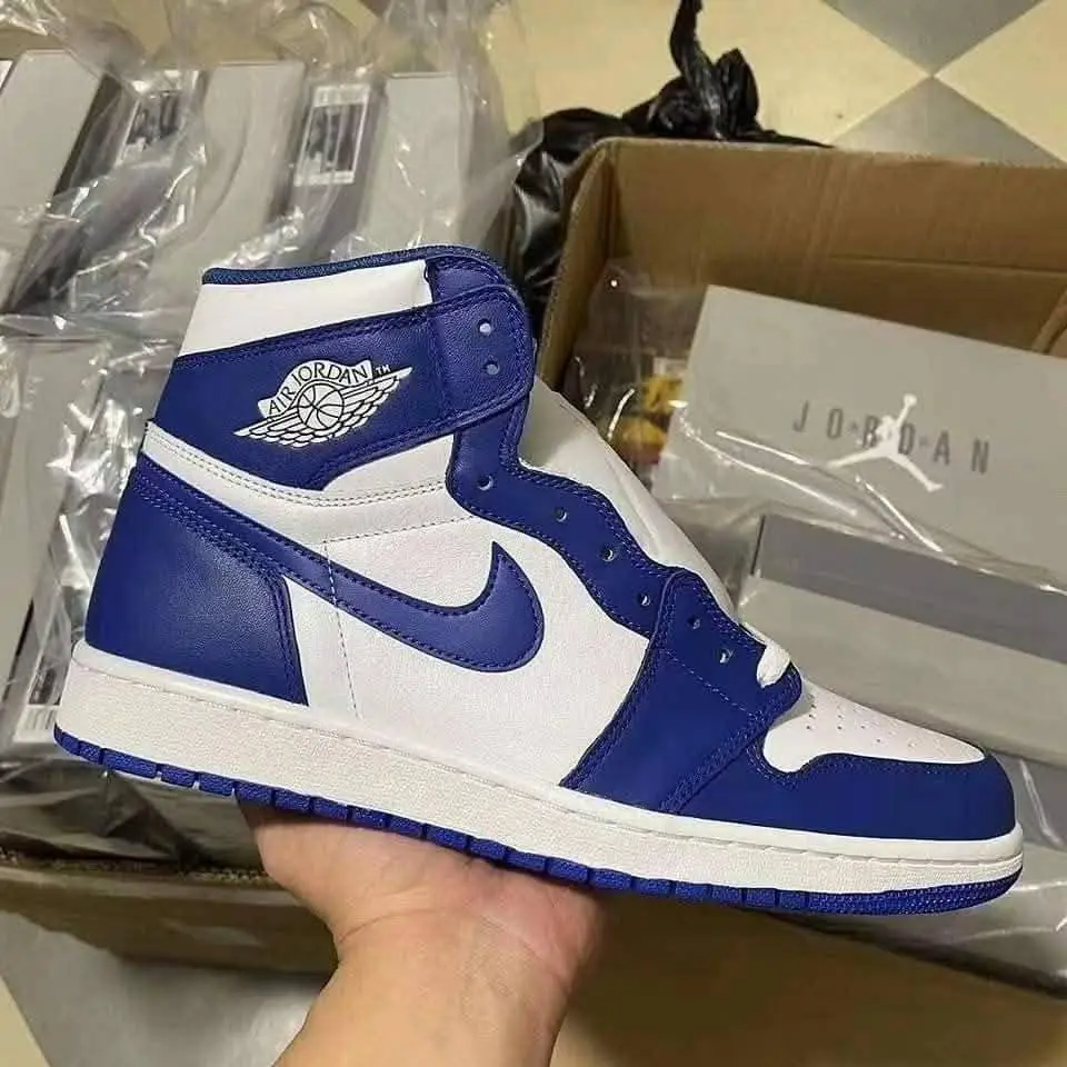Nike Shoes Pallets - Image 7